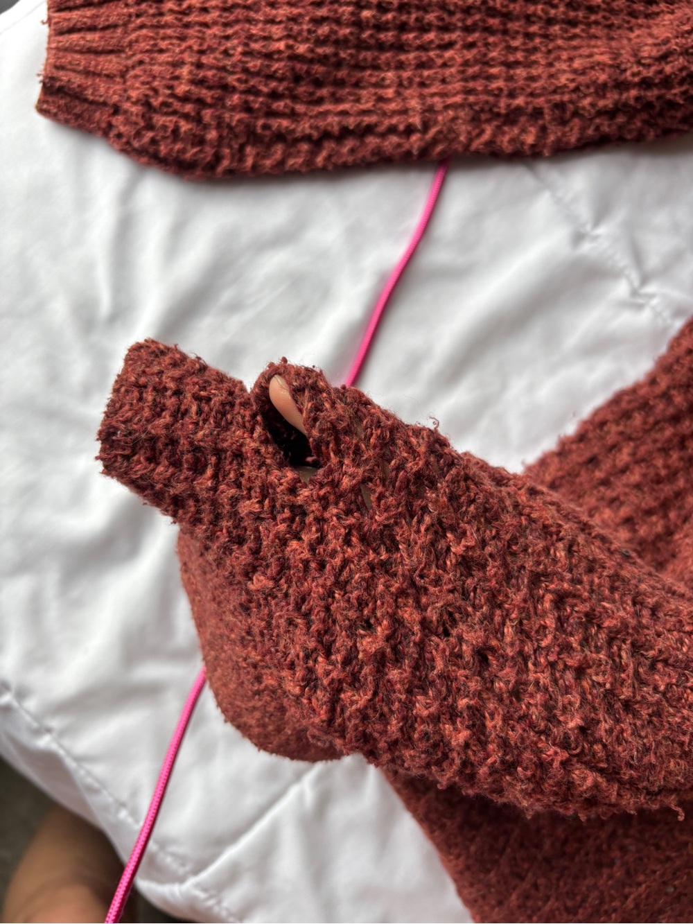 American Eagle Outfitters Burnt Orange Textured Knit Cardigan - Picture 3 of 3